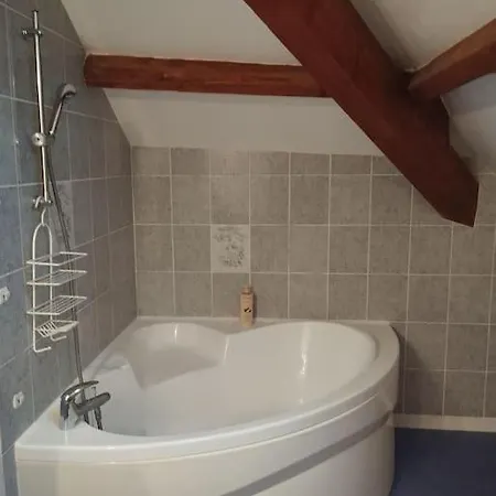 Authentique, Vintage, Harmonieux Et Wifi Rapide * Urimenil