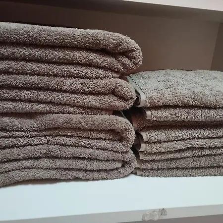 Apartament Authentique, Vintage, Harmonieux Et Wifi Rapide *
