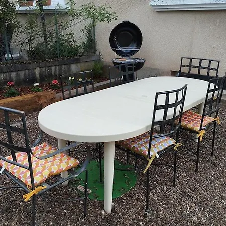 Authentique, Vintage, Harmonieux Et Wifi Rapide Apartment *
